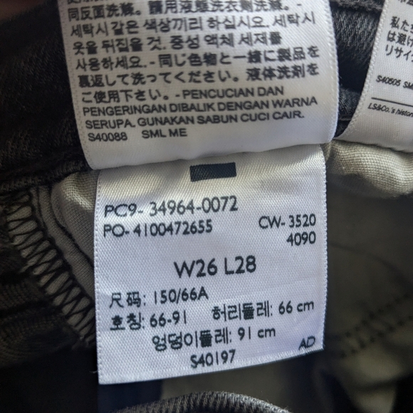 LEVI'S Women Wedgie Straight Size 26x28 Washed Black Color 99% Cotton Prenium - Picture 12 of 16